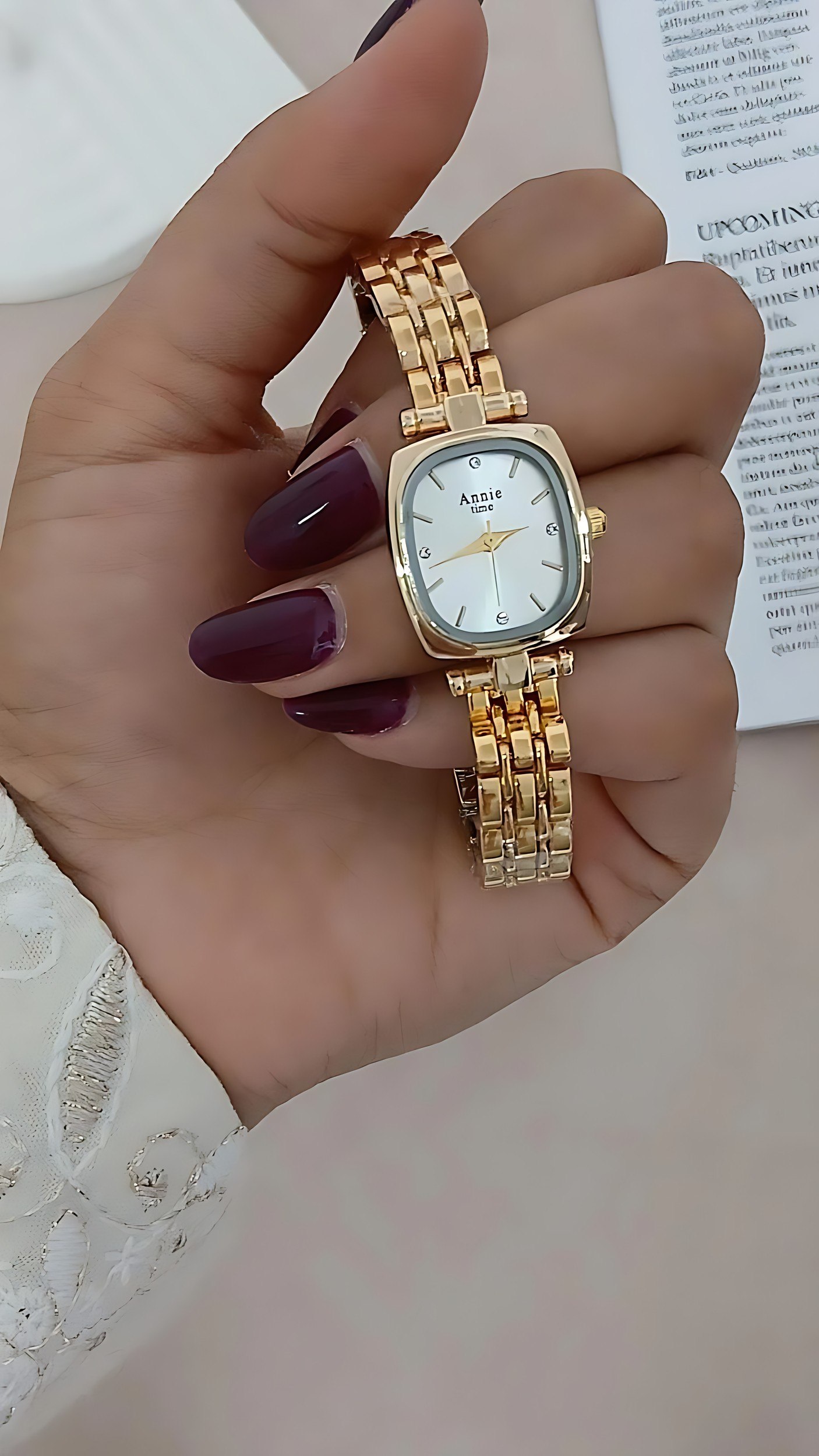 ساعت طلایی آنی تایم Annie time با قفل پروانه ای